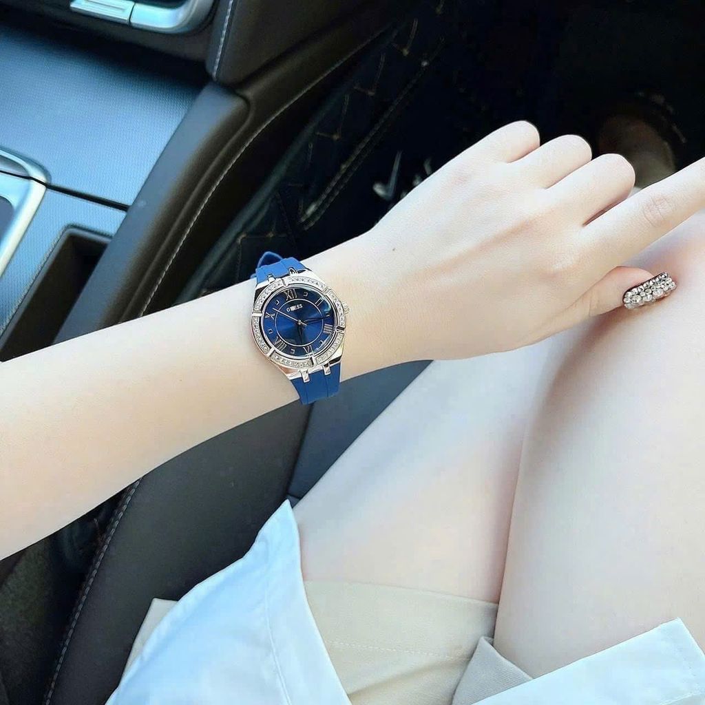 Đồng hồ nữ Guess GW0034L4
