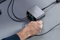 Trạm sạc 6 cổng USB Type C GaN 250W Smart LED Display Desktop Charging Station Anker A2345