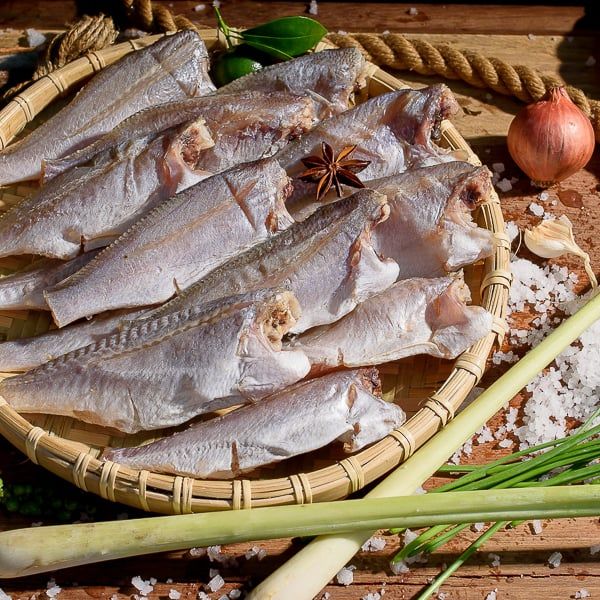  Khô cá Đù 1 nắng loại nguyên con, loại nhỏ 500gr 