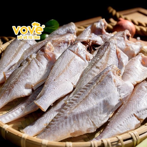  Khô cá đù 1 nắng nguyên con, loại vừa 500gr 