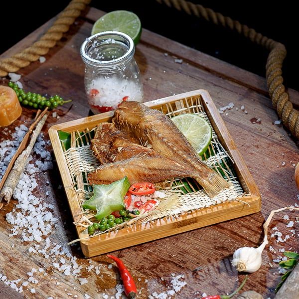  Khô cá Đù 1 nắng loại Xẻ, Lớn 1 kg 