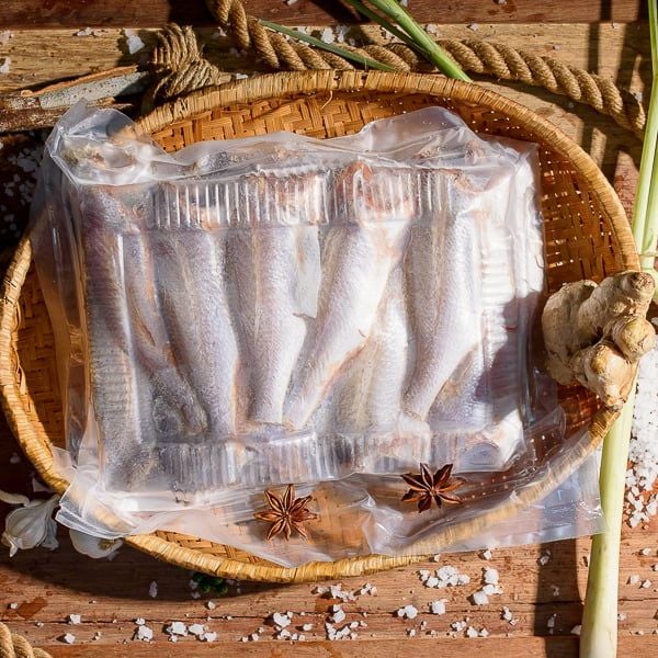  Khô cá Đù 1 nắng loại nguyên con, loại nhỏ 500gr 