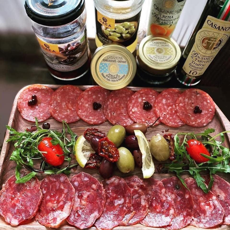  Xúc xích khô Salami Nga cây 300gr 