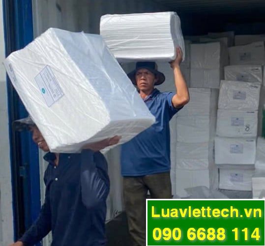  Tấm thấm hút dầu rò rỉ đổ tràn Indo Oil Absorbent pad 