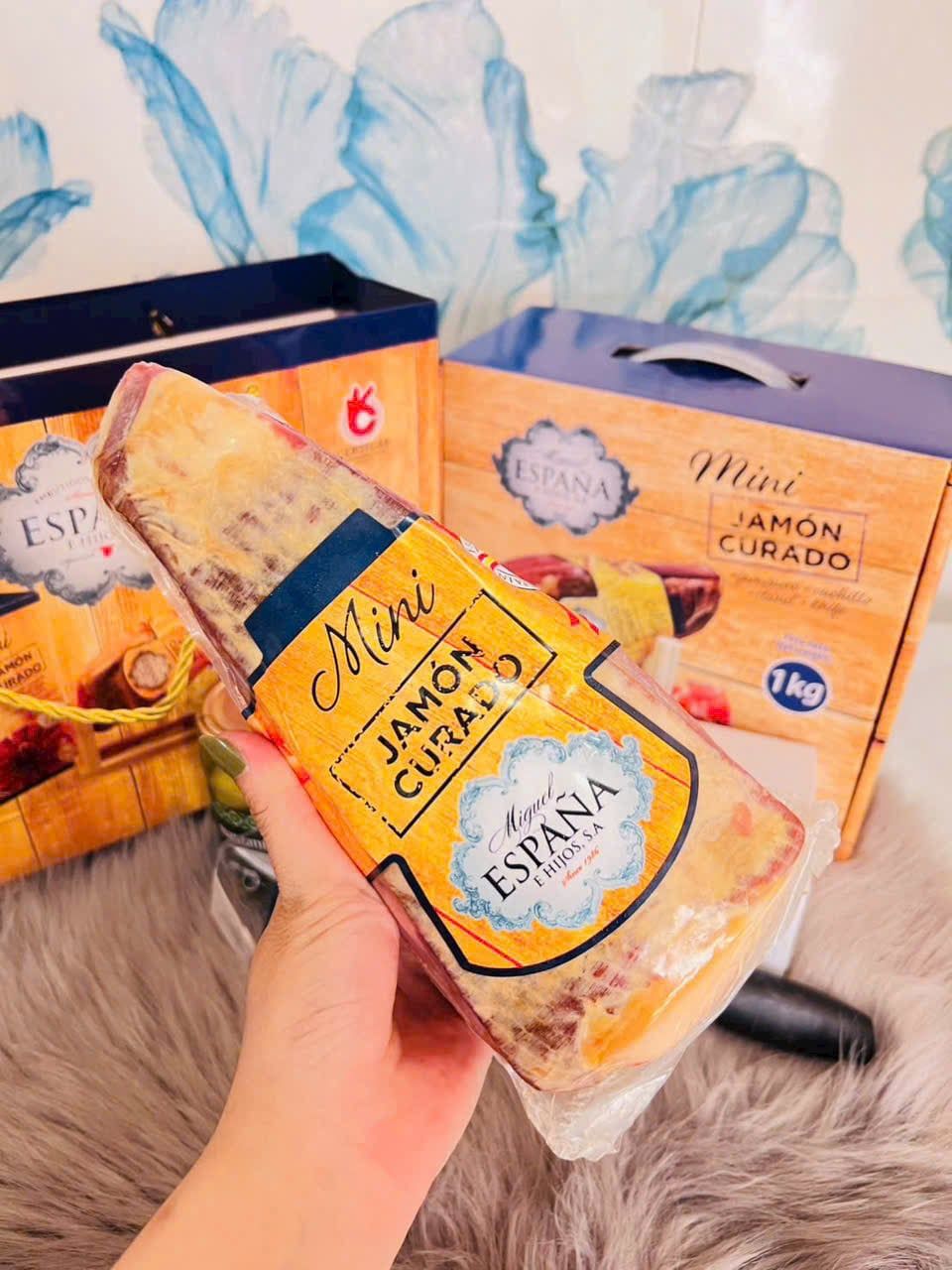 dui heo muoi espana tay ban nha mini 1kg