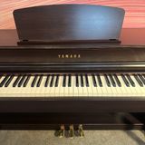 Đàn Piano Yamaha CLP-635