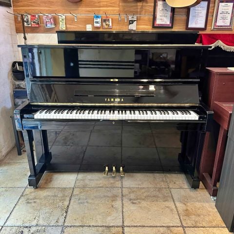 Đàn Piano Upright Yamaha U1H