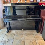 Đàn Piano Upright Yamaha U1H