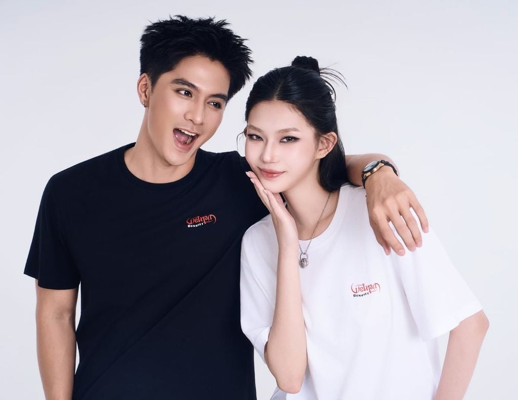 Áo Thun Unisex Phom Suông - Họa Tiết Bản Đồ Việt Nam & Rồng Vàng Tinh Hoa Văn Hóa