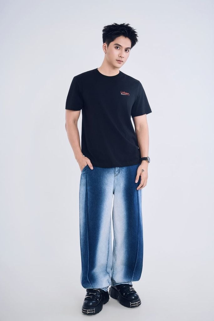 Áo Thun Unisex Phom Suông - Họa Tiết Bản Đồ Việt Nam & Rồng Vàng Tinh Hoa Văn Hóa