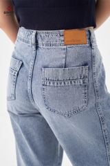 Quần Jeans Nữ Suông Vừa