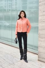 Áo Phao Nữ Dáng Ngắn Họa Tiết Chần Trám, Cổ Đức Thanh Lịch