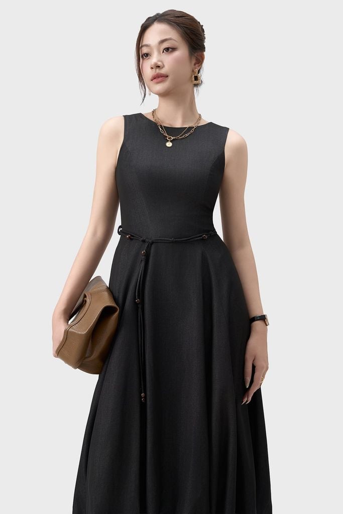 Đầm Jeans Nữ Sát Nách Dáng Xòe - Thiết Kế Váy Thắt Eo Gấu Bí