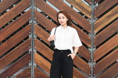 Áo Sơ Mi Nữ Cộc Tay Form Suông - Chất Vải Thô Xốp Trẻ Trung