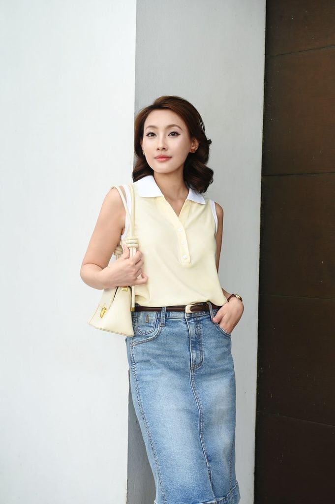 Chân Váy Jean Dài Dáng A - Wash Mài, Xẻ Trước