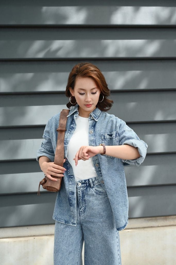 Áo Sơ Mi Jean Nữ Dáng Suông - Mềm Mát, Phom Rộng Trẻ Trung