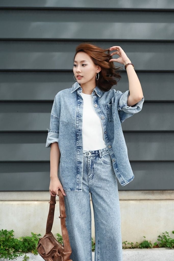 Áo Sơ Mi Jean Nữ Dáng Suông - Mềm Mát, Phom Rộng Trẻ Trung