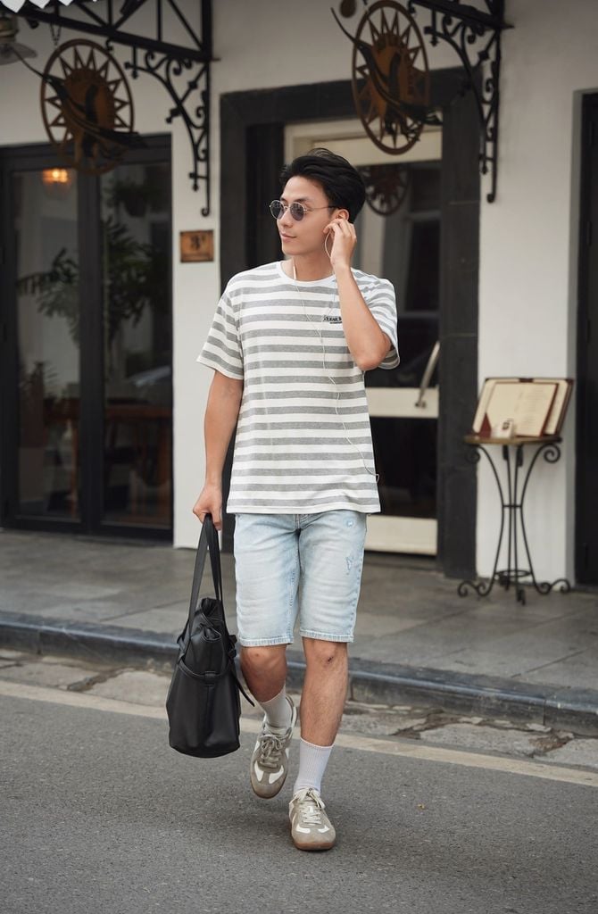 Quần Short Jean Nam Ống Suông - Rách Nhẹ Bụi Bặm Năng Động