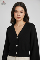 Áo Len Nữ Dáng Ngắn Cổ V – Mềm Nhẹ, Ấm Vừa & Dễ Phối Mỗi Ngày