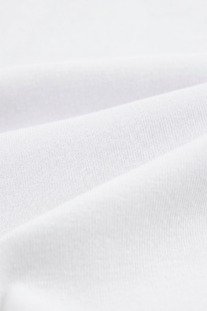 Áo Thun Nữ Cộc Tay Phom Suông - Thiết Kế Gấu Bo Cong Trẻ Trung