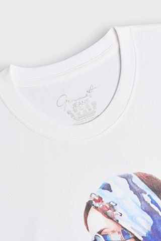 Áo Thun Cộc Tay Suông Vừa