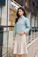 Áo Phao Nữ Dáng Ngắn Họa Tiết Chần Trám, Cổ Đức Thanh Lịch