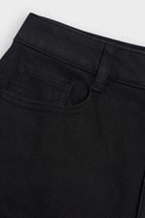 Quần Jeans Nữ Ống Đứng – Form Chuẩn, Thanh Lịch