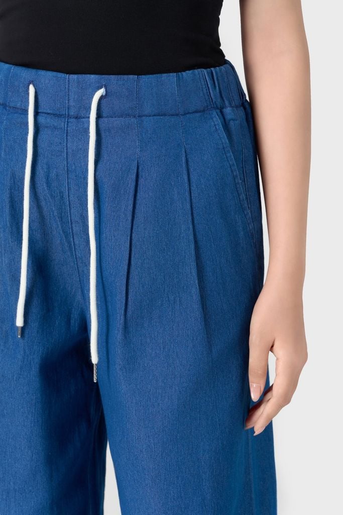 Quần Jean Nữ Ống Rộng Soft-Touch Denim Cao Cấp - Cạp Chun Hack Dáng Thoải Mái