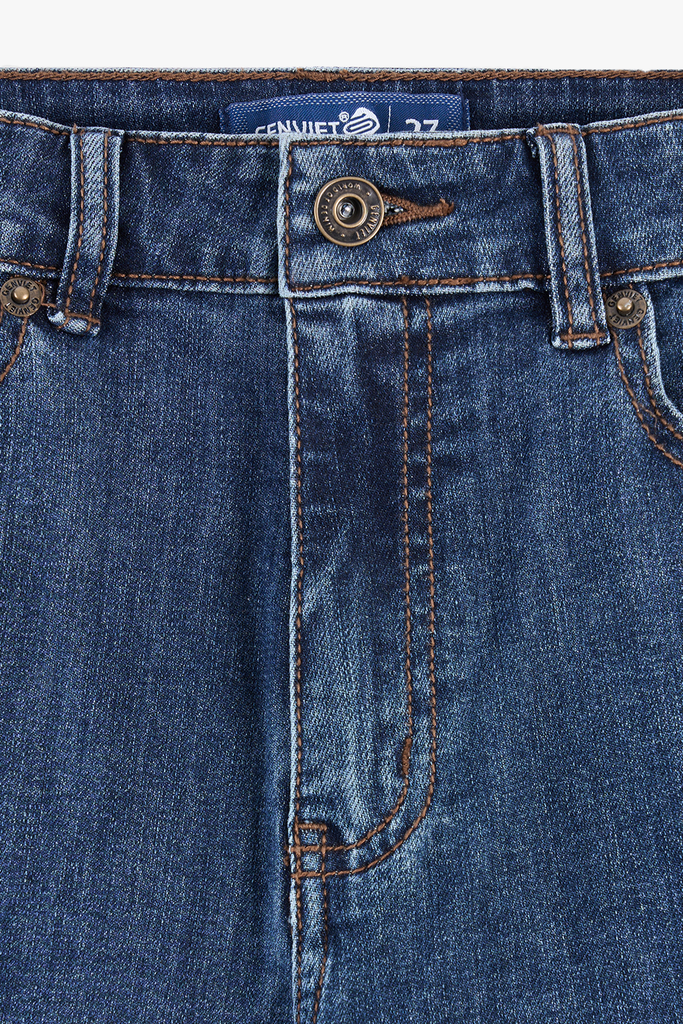 Quần Jean Nữ Suông Vừa - Cạp Cao Trẻ Trung