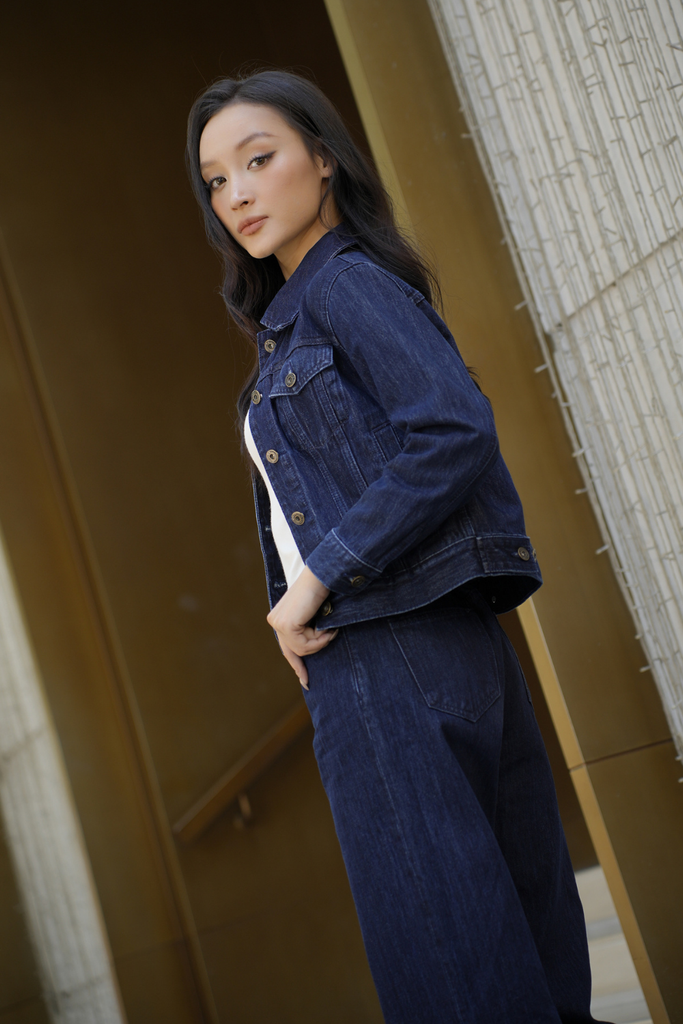 Áo Khoác Jean Nữ Ôm Vừa Cotton Denim Cao Cấp - Tôn Dáng Trẻ Trung Thời Thượng