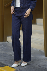 Quần Jean Nữ Ống Suông Vừa Cotton Denim Cao Cấp - Cạp Cao Hack Dáng Thon Gọn Tinh Tế