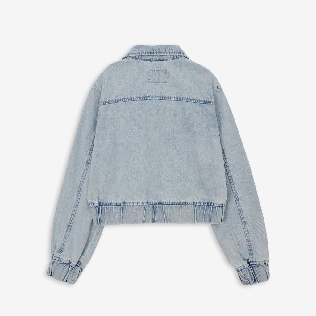 Áo Khoác Jean Nữ Bomber – Dễ Mặc & Không Kén Dáng