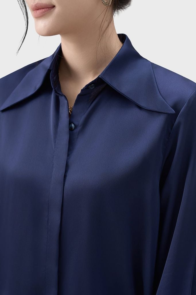 Áo Sơ Mi Lụa Nữ Tay Dài Xanh Navy - Cổ Bản To Sang Trọng