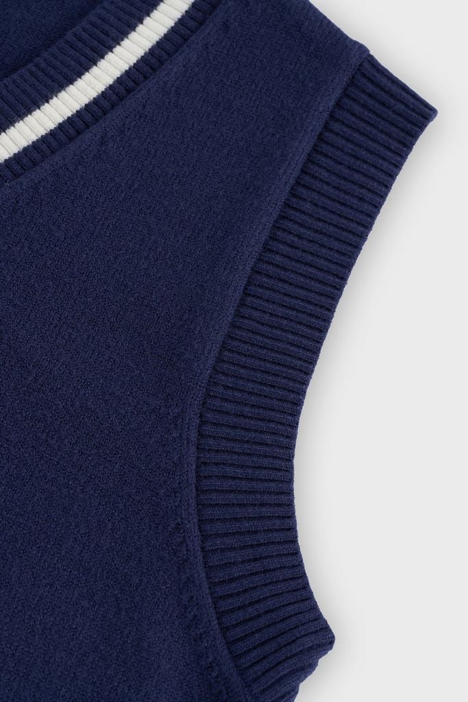 Áo Gile Len Nữ Ôm Vừa Len Dệt Sợi Cao Cấp - Tôn Dáng Trẻ Trung Preppy