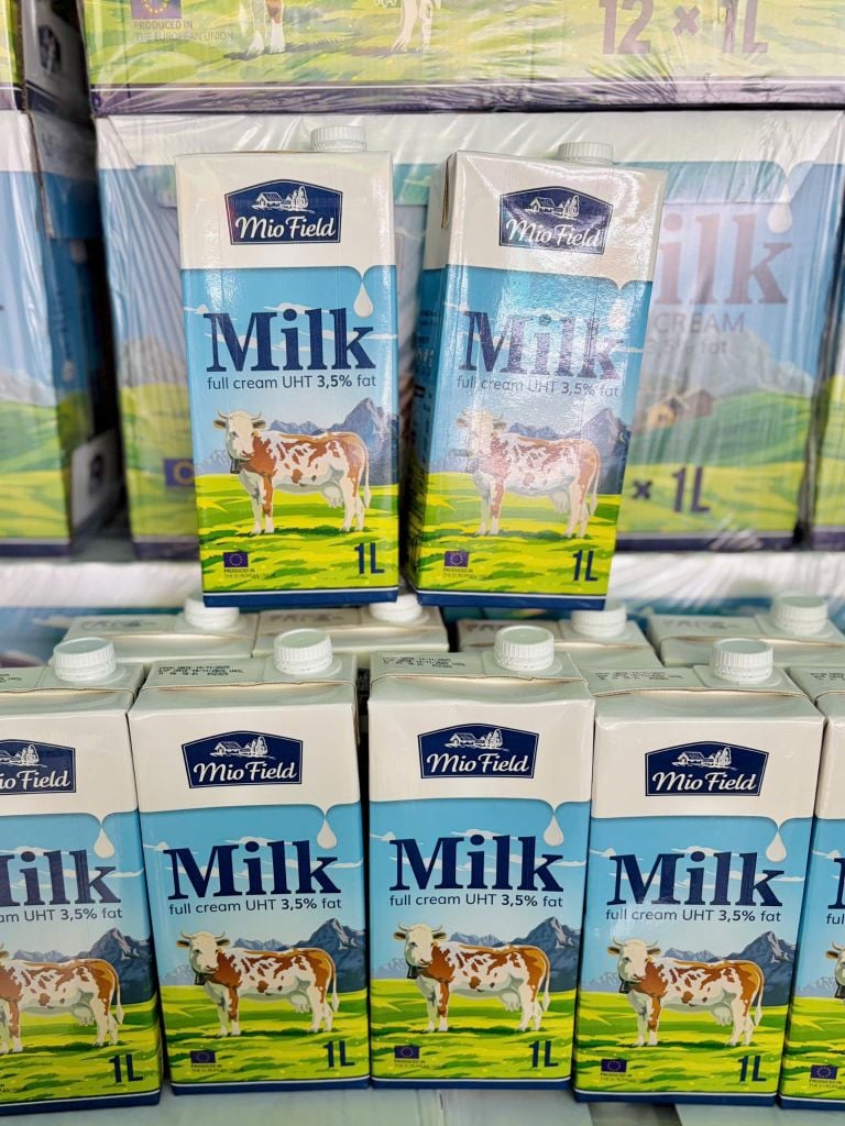 Sữa Tươi Nguyên Chất Tiệt Trùng Ba Lan Mio Field - 1 Lít