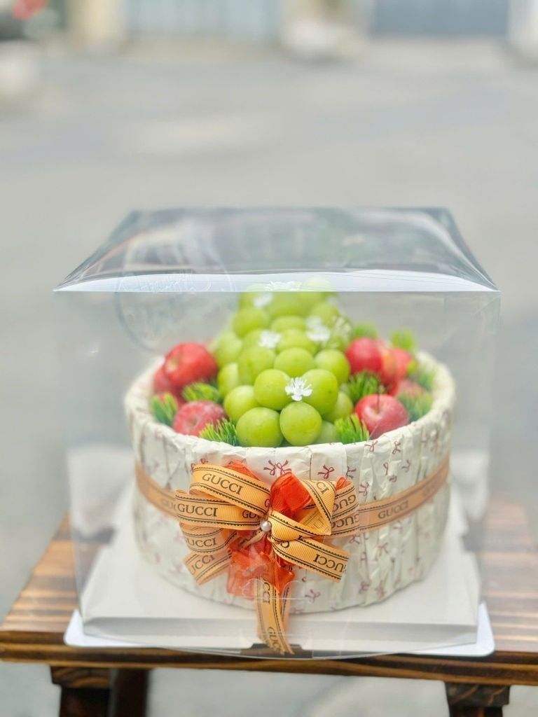 Set Quà Tặng Nàng Valentine 14/2 - Set Trái Cây Bánh Kem Yêu Thương