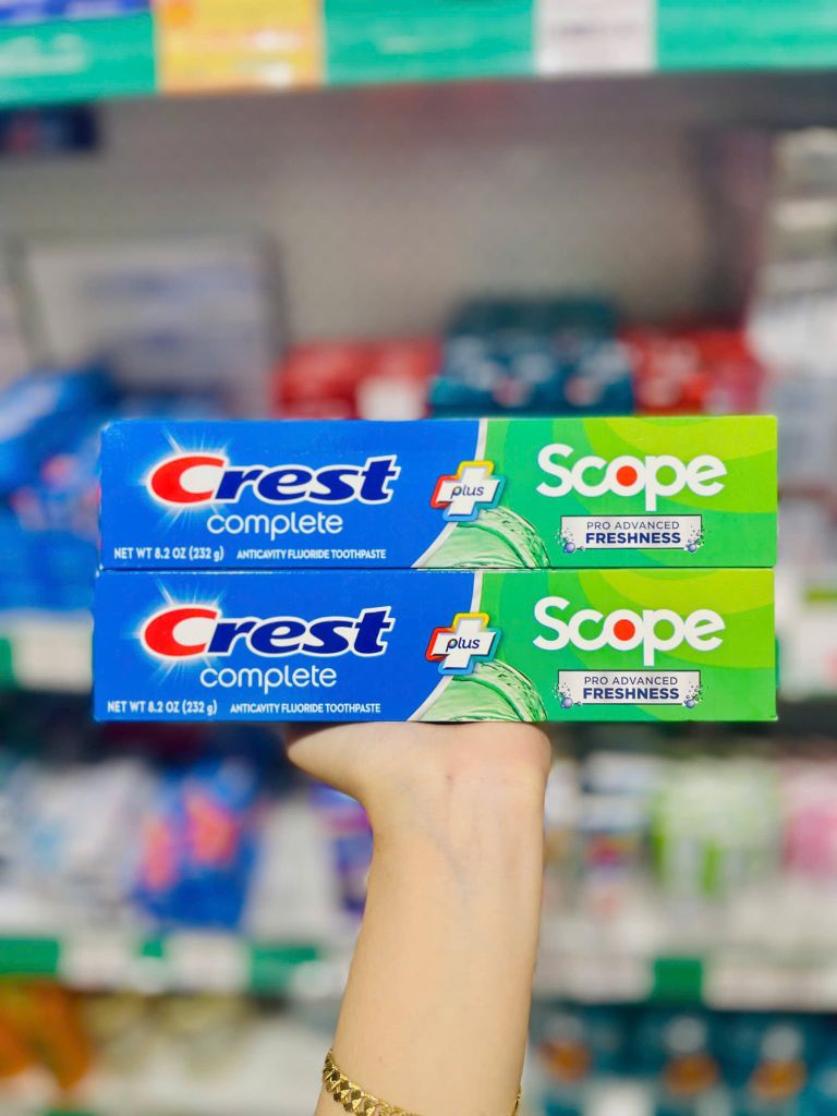 Kem Đánh Răng Crest Scope Extra Whitening - 232g