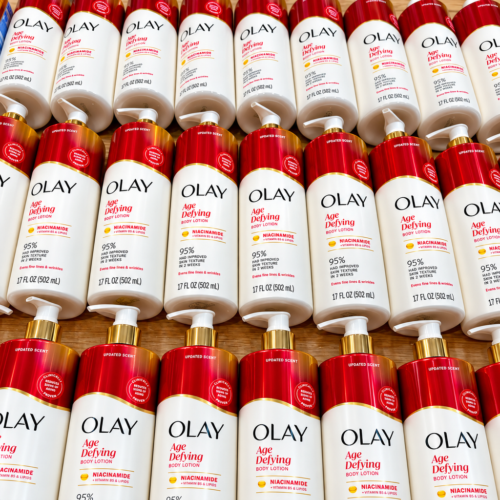Dưỡng Thể Olay Regenerist Niacinamide Age Defying B3 - 502ml
