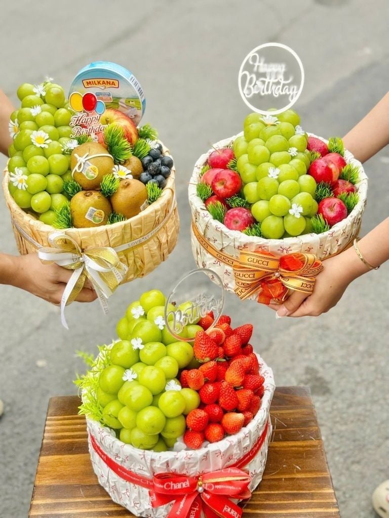 Set Quà Tặng Nàng 14/2 – Set Trái Cây Phô Mai Ngọt Ngào