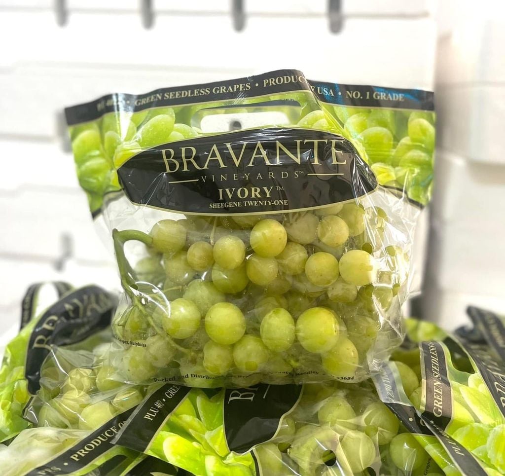 Nho Xanh Mỹ Ivory Bravante - 900gr