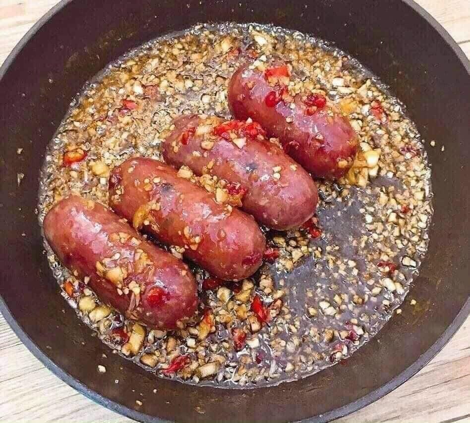 Lạp Xưởng Tươi Đặc Biệt – Gói 500g