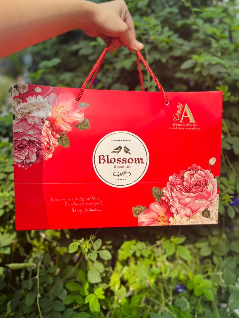 Bánh Quy YARUNA Blossom - Hộp 628g