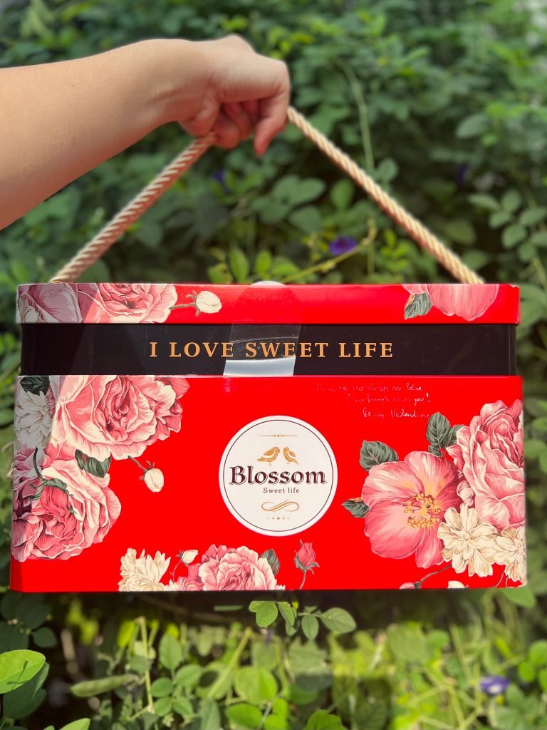 Bánh Quy YARUNA Blossom - Hộp 628g