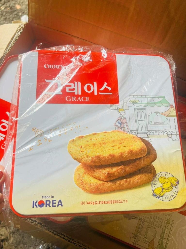 Bánh quy đậu phộng Crown Grace - 445g