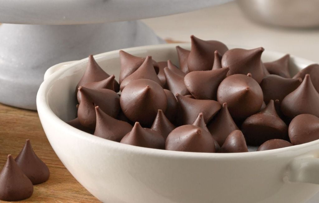 Socola Hershey’s Kisses Sữa & Hạnh Nhân Mỹ - 283g