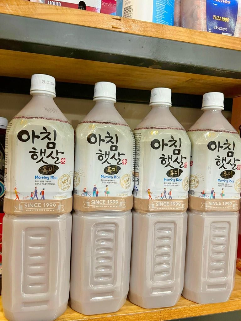 Combo 3 Chai Nước Gạo Lứt Woongjin – 1,5L