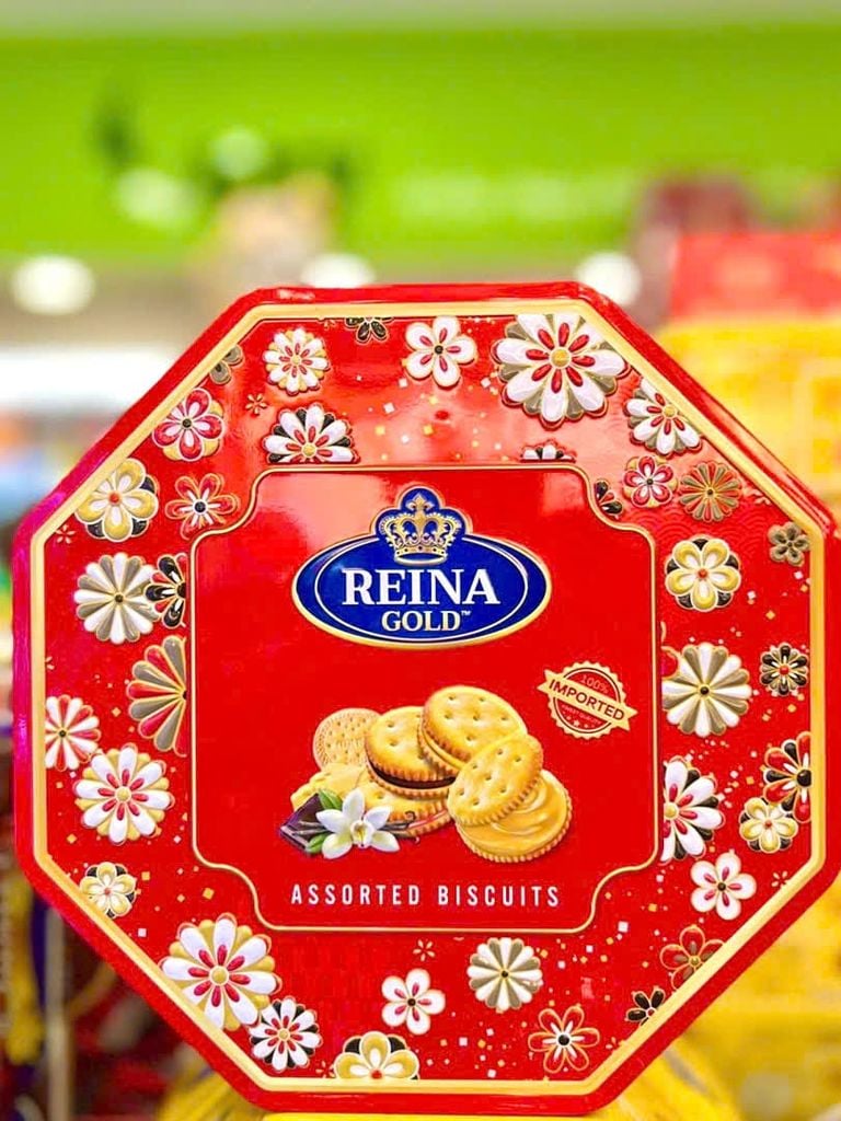 Bánh Quy Bơ Hộp Thiếc Reina Gold - 252g