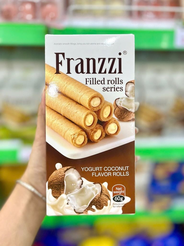 Bánh Franzzi Cuộn Nhân Kem - Hộp 60g