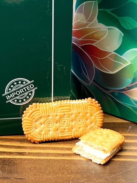 Bánh Quy Julie's Thập Cẩm - 250g