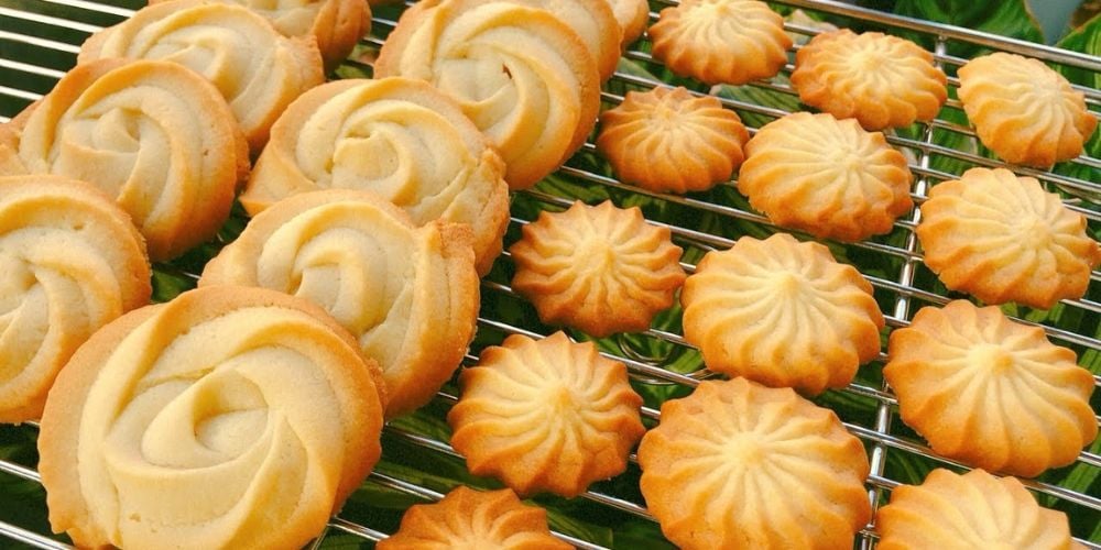 Bánh Quy Julie's Thập Cẩm - Hộp 138g